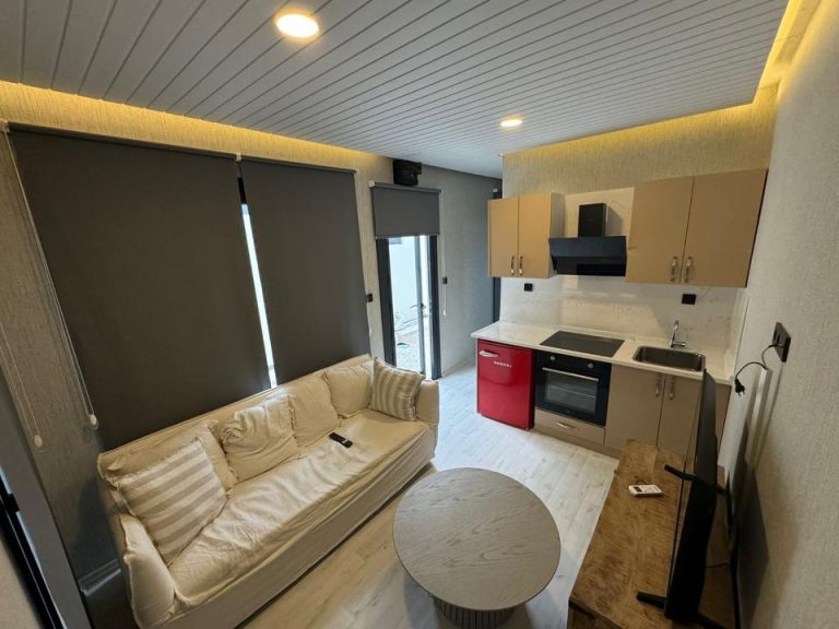 Mini-Wohnhaus Rg