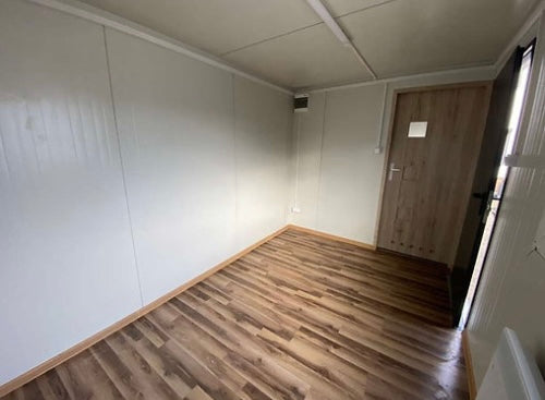 5×2,20 Schreibtischcontainer mit Toilette